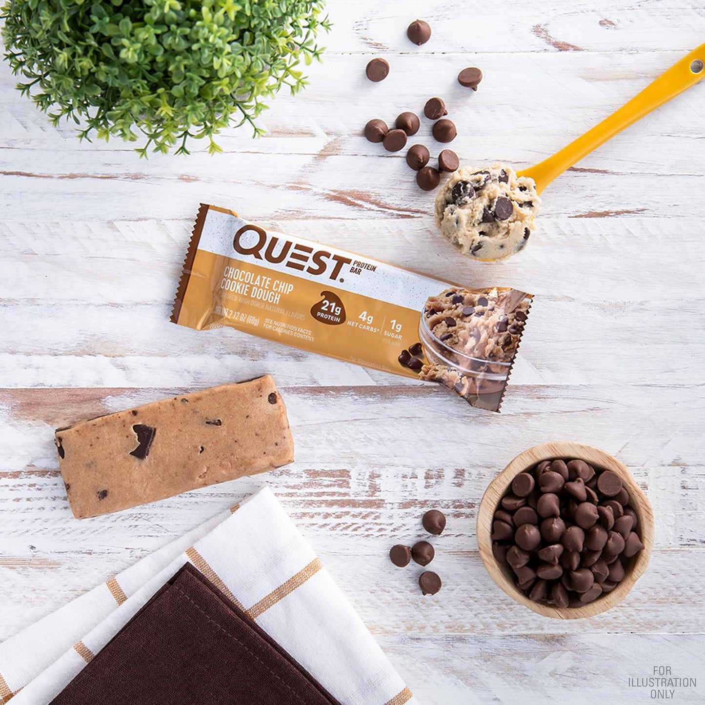 Quest Nutrition Chocolate Chip Cookie Dough Protein Bar, 21g protein, 1g sugar, 4g net carbs